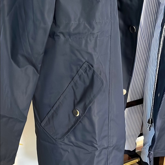 💙 LOMON Lightweight Hooded Rain Jacket – Size XL 💙 - Picture 4 of 10